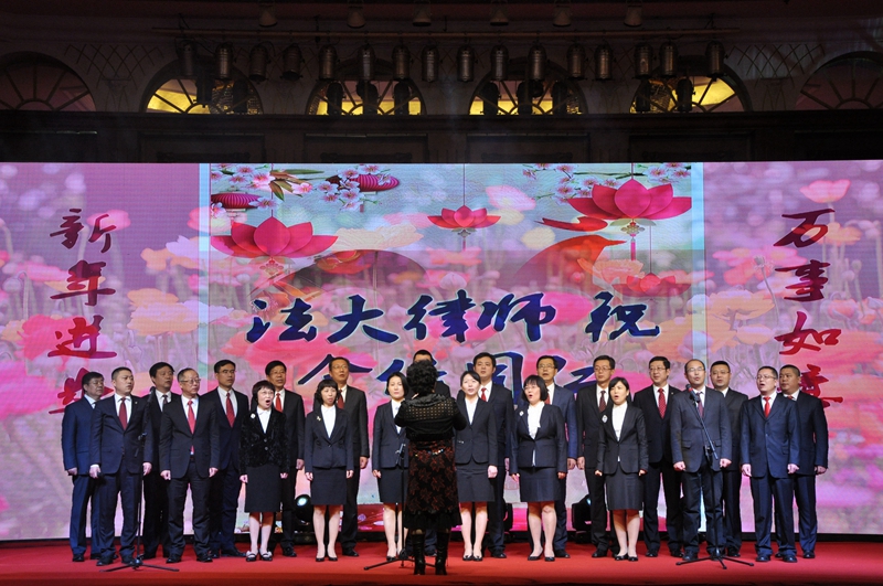 法大小合唱