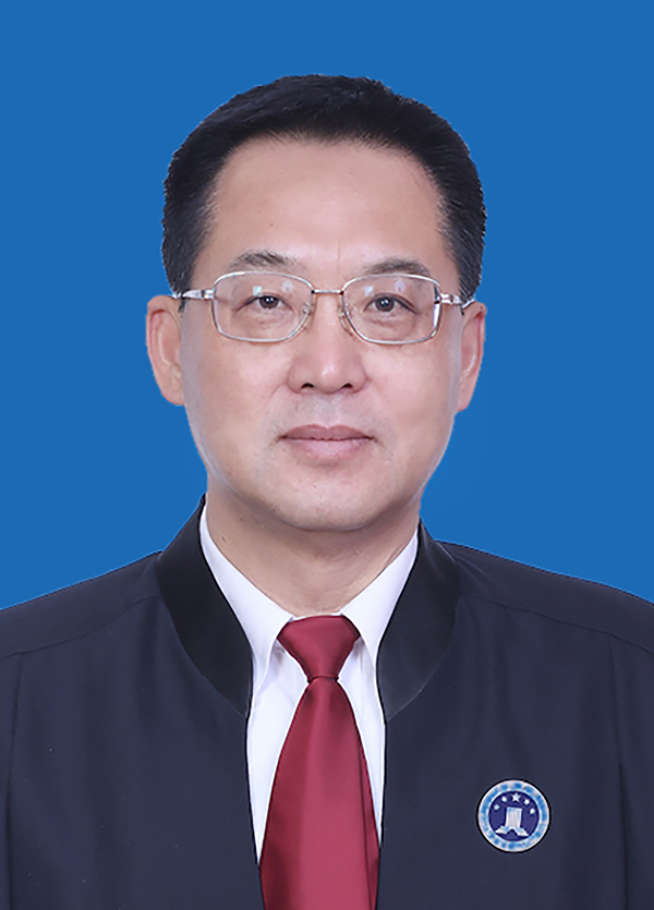 张彤